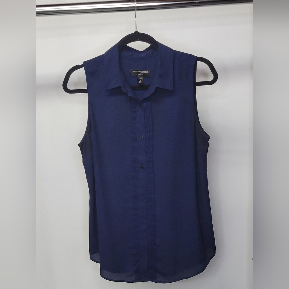 SOLD - Banana Republic Sleeveless Blouse